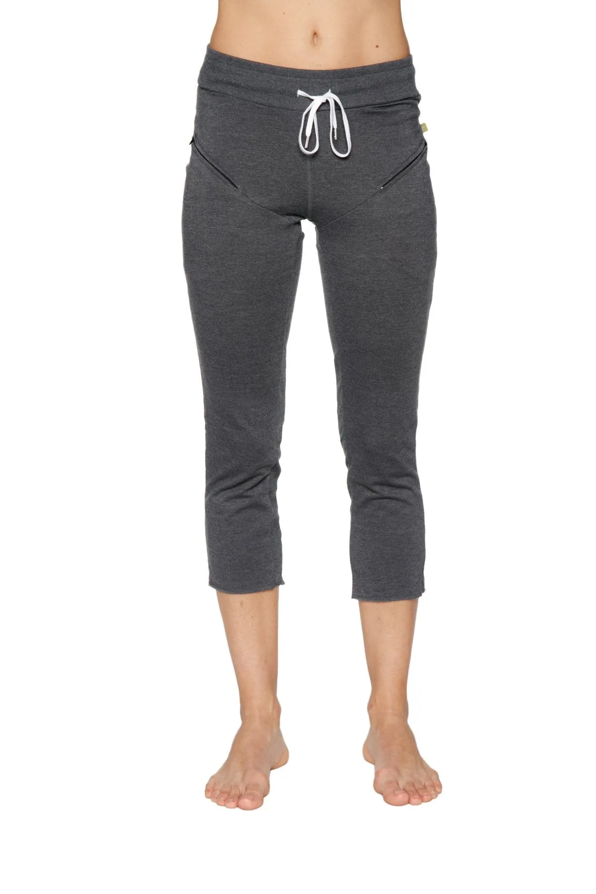 4/5 Length Zipper Pocket Capri Yoga Pant (Charcoal)