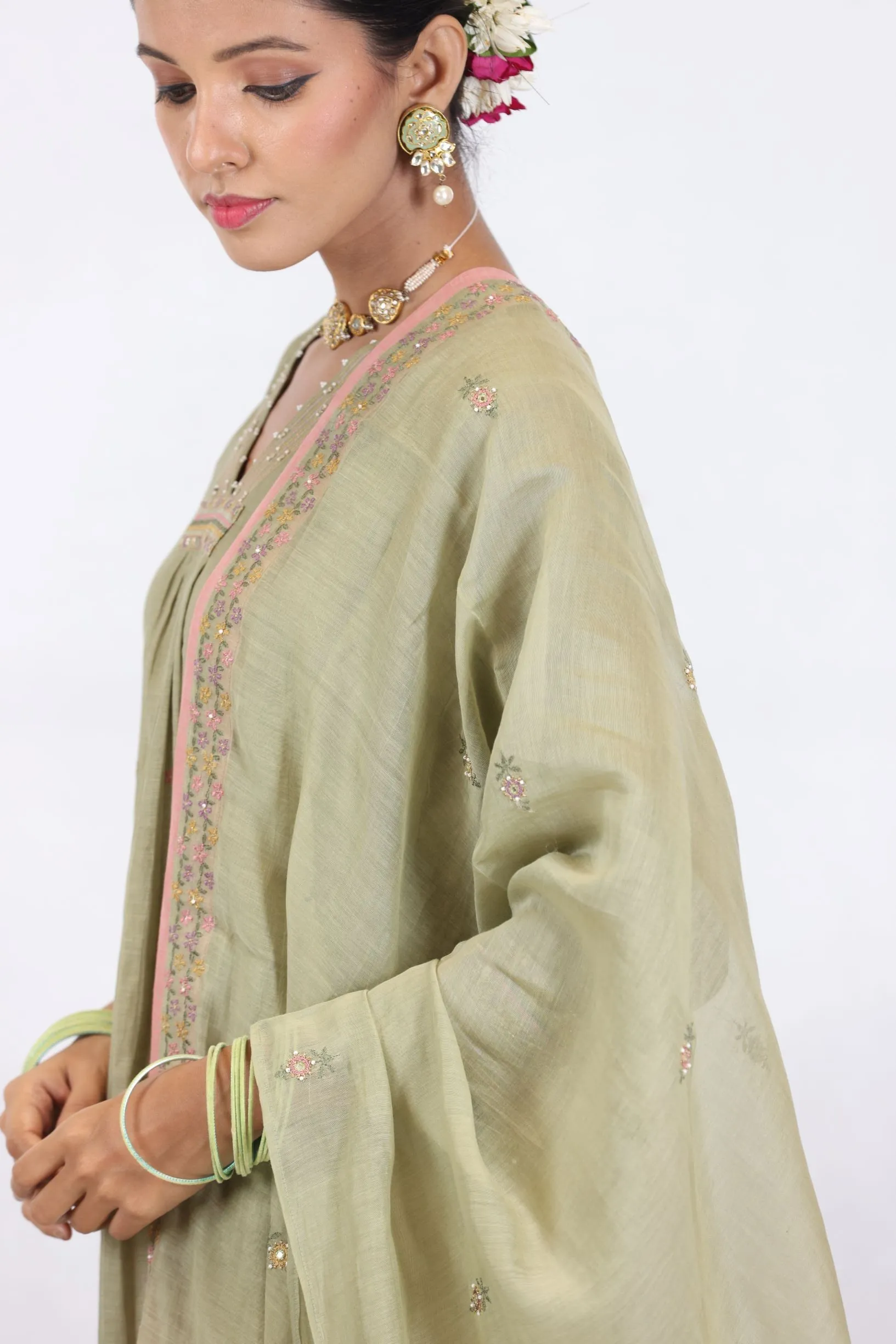 INDU EMBROIDERED KURTA SET - GREEN