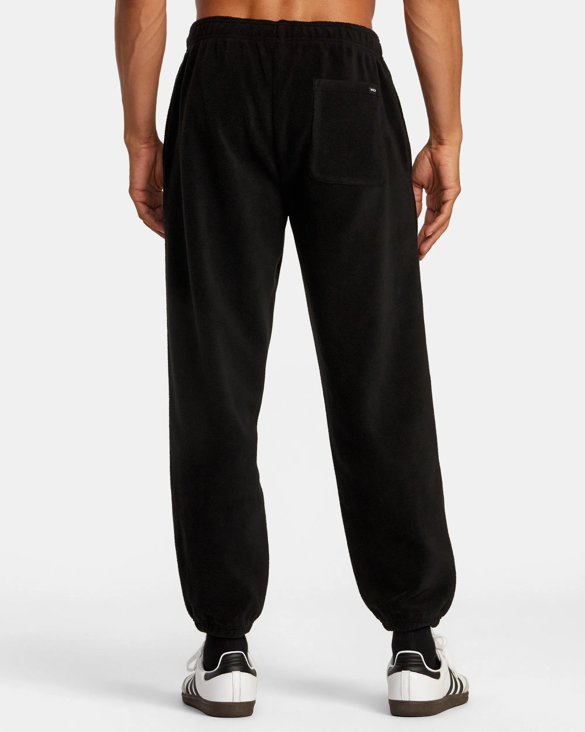 Va Essential Micro Fleece Pant - Black