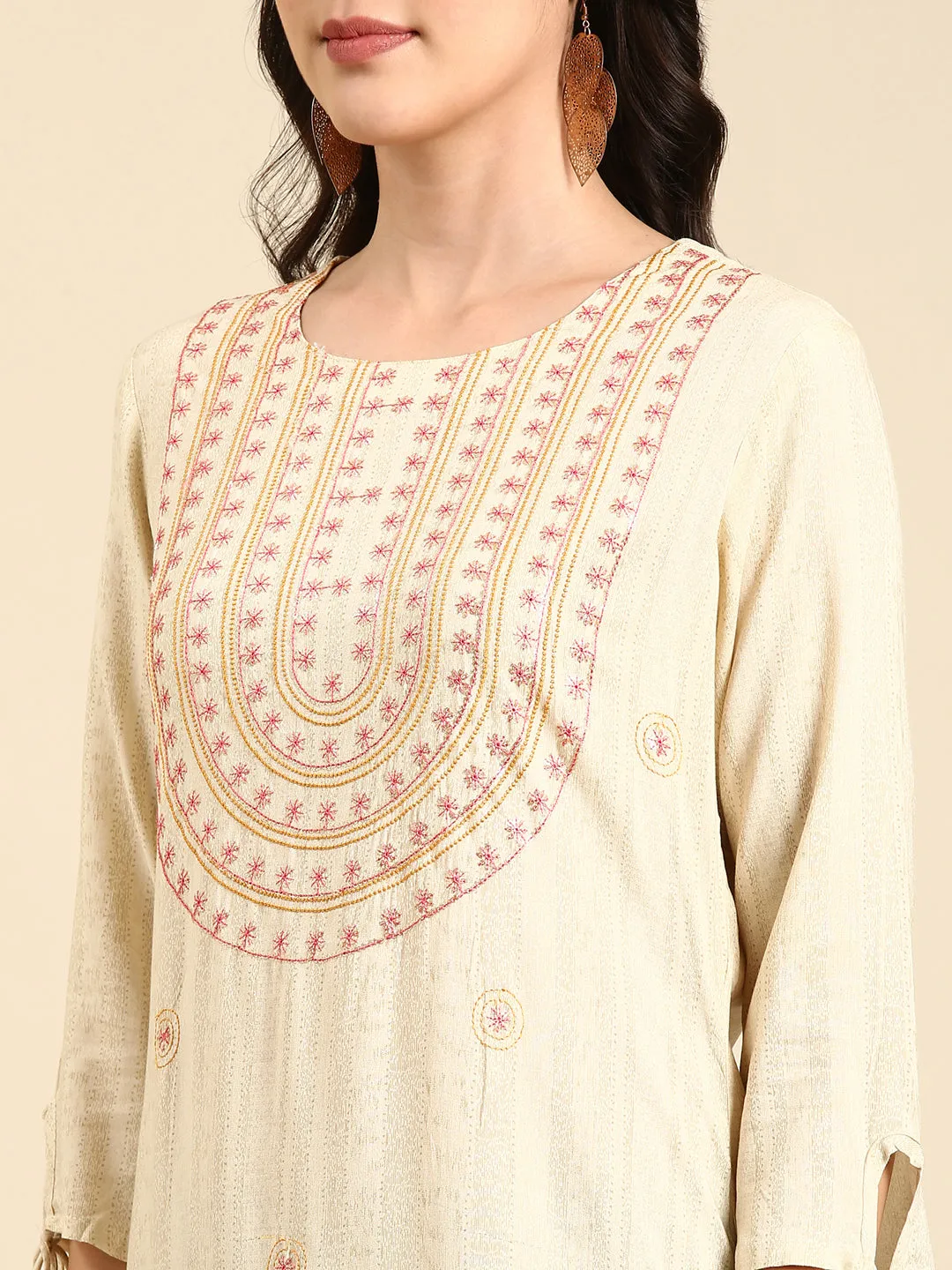 Women's Cream Embroidered Straight Kurta